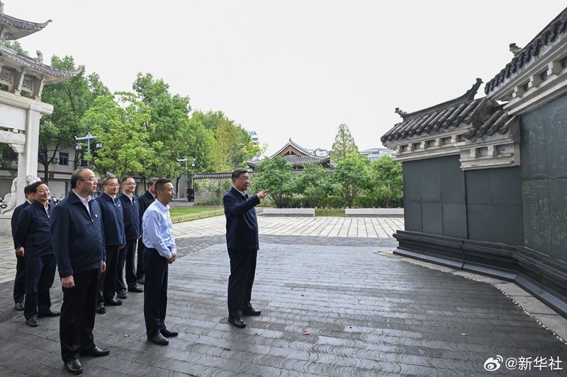 习近平在安徽考察调研 (1).jpg